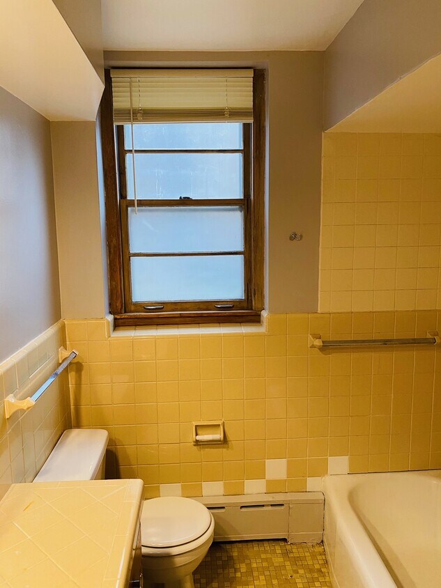 Primary Photo - 5523 Washburn Ave S