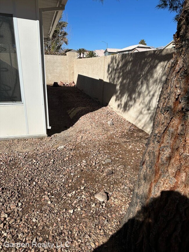 Building Photo - 3 br, 2 bath House - 10048 Cambridge Blue Ave