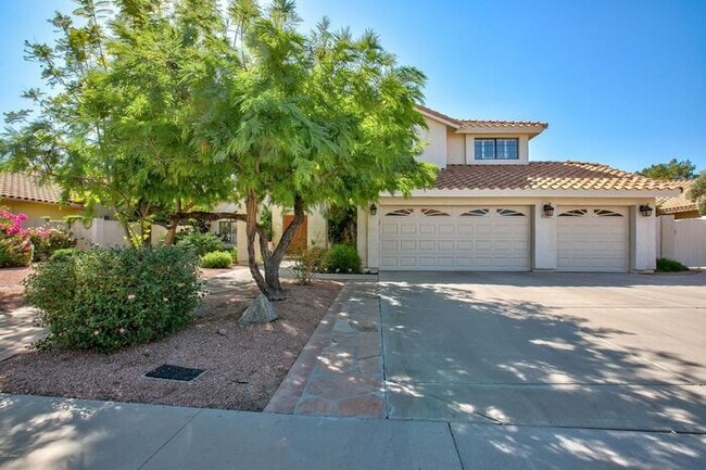 5 bed 3 bath, 3500 sft in Tempe with pool - 5 bed 3 bath, 3500 sft in Tempe with pool House