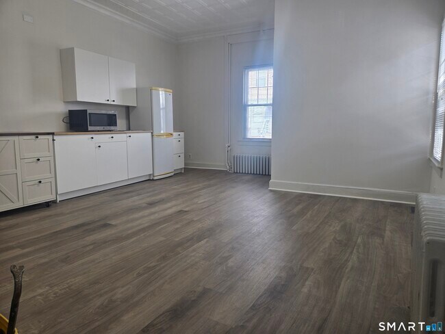 Foto del edificio - 49 Woodside St