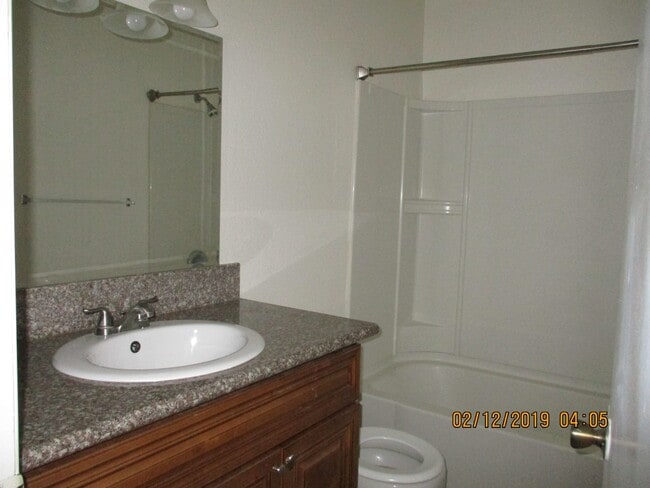 Building Photo - 2709 Villalovos Ct