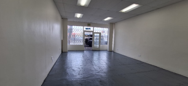 Photo - 1436 W Martin Luther King Jr Blvd House