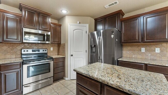 Foto del edificio - 6208 S 38th St