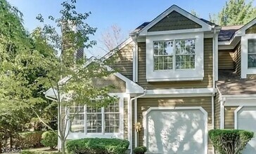 Building Photo - 8 Harrow Ln