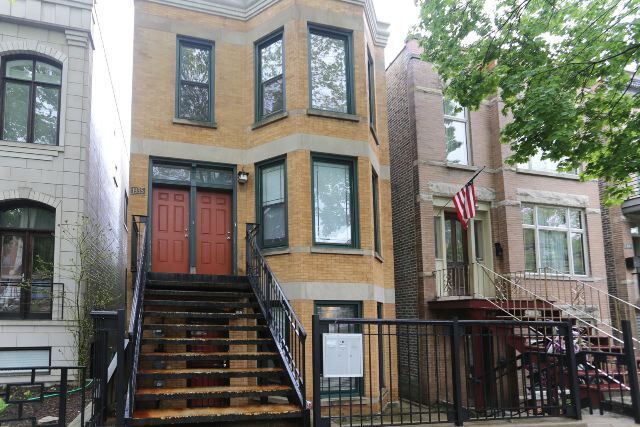 Primary Photo - 1935 N Wood St