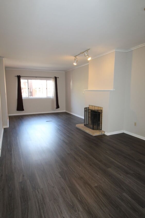 Photo - 707 Bellefonte St