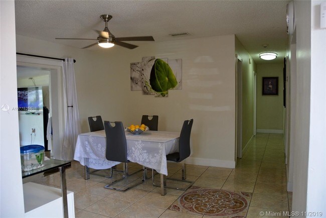 Foto del edificio - 1309 NW 36th Ave