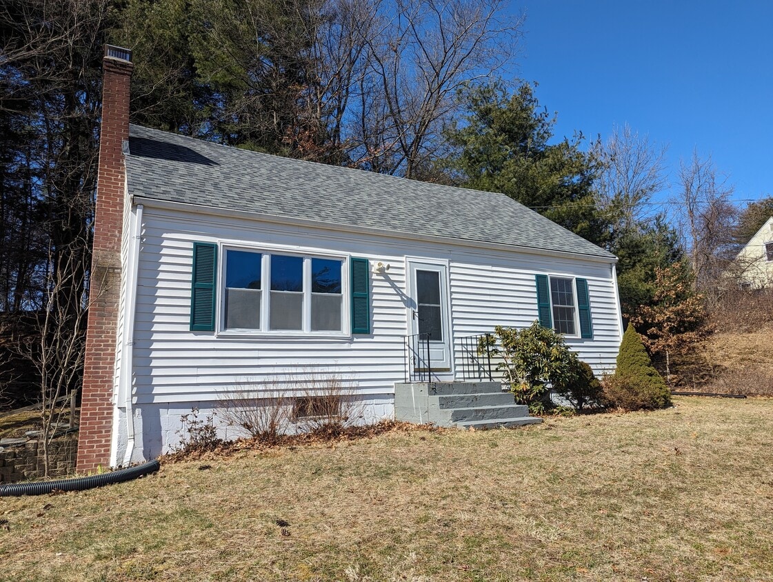 299 Salmon Brook St, Granby, CT 06035 House Rental in Granby, CT