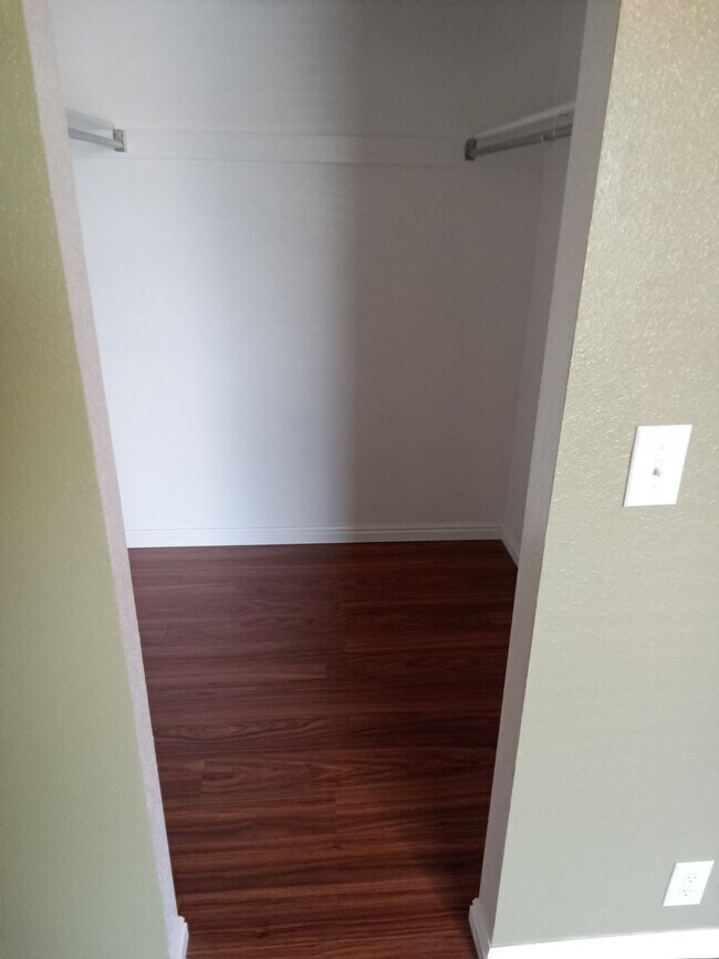 Building Photo - 4651 S Quail Vista Ln