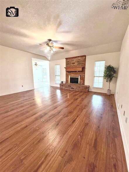 Foto del edificio - 1431 Cherokee Cir