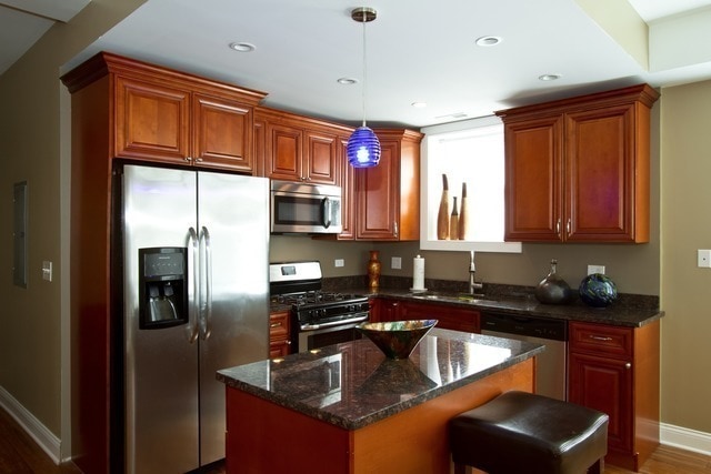 Foto del edificio - 4755 S St Lawrence Ave