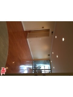 Foto del edificio - 137 S Palm Dr