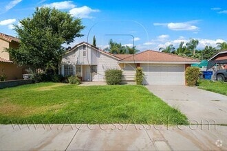 Building Photo - 3117 Wicklow Dr