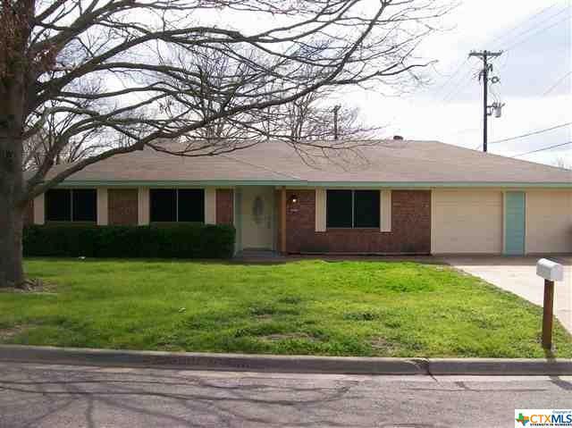 Building Photo - 311 W Killen Ln