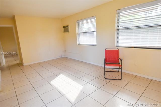 Foto del edificio - 3400 SW 17th St