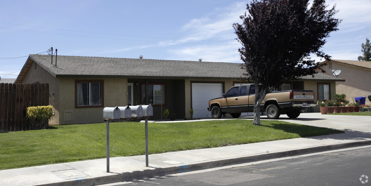 Primary Photo - 16144 Tawney Ridge Ln