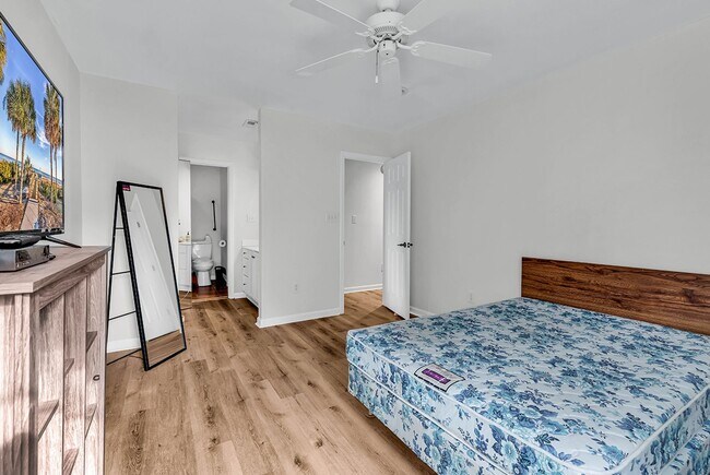 Foto del edificio - ** $1,000 off your first months rent with a move in by March 1st ** Don't miss out on this gorgeo...