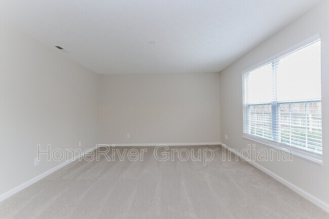 Foto del edificio - 7851 Harshaw Dr