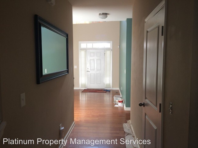 Building Photo - 2080 Beyers Landing Dr