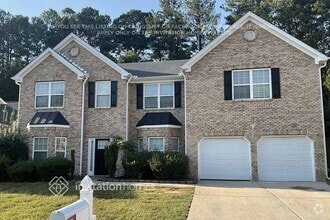 Building Photo - 4339 Shamrock Dr