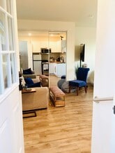 Building Photo - 1630 W 27th St