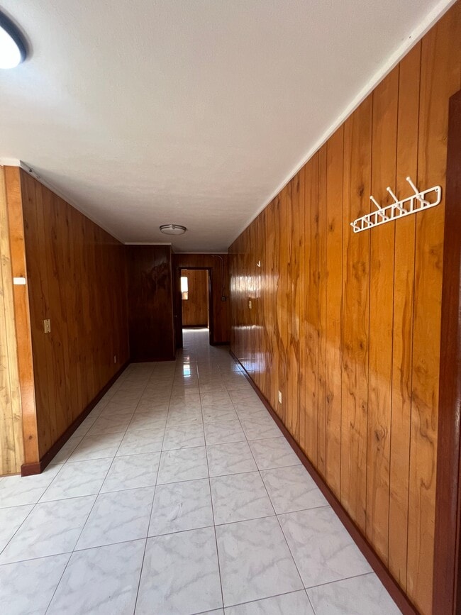 Building Photo - 178 Eleu Pl