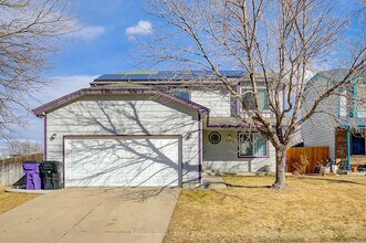 Building Photo - 4392 Deephaven Ct