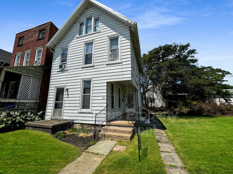 Primary Photo - 431 E Bald Eagle St