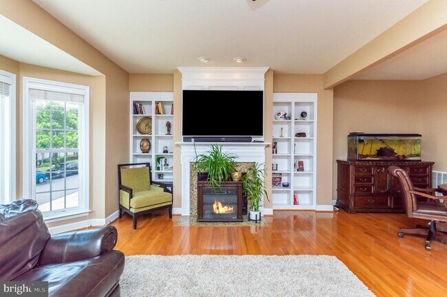 Foto del edificio - 14591 Crossfield Way
