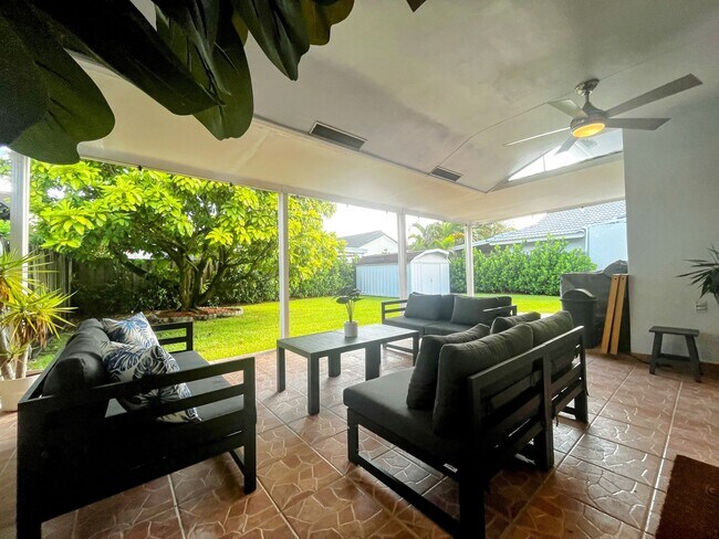 Foto del edificio - 13375 NW 10th Terrace