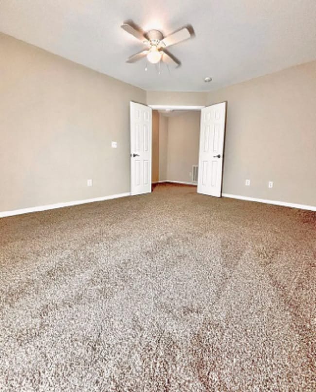 Building Photo - 308 Gethings Cir