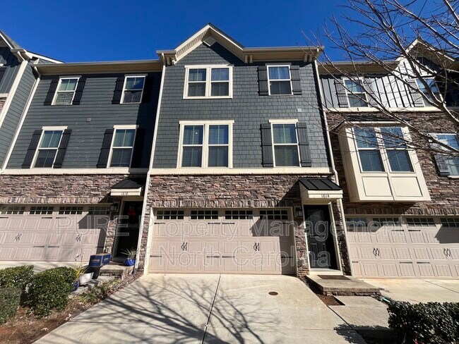 Building Photo - 1814 Shumard Ln