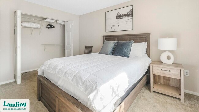 Foto del edificio - 7865 Grove Ct W