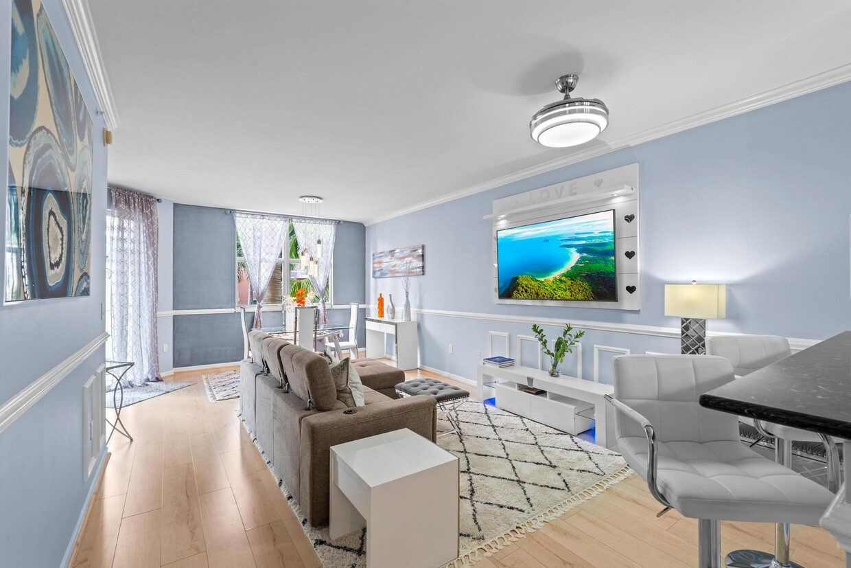Foto principal - 802 W Windward Way