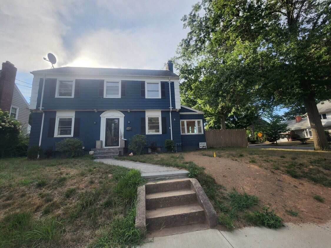 Foto principal - 170 Bellevue Rd