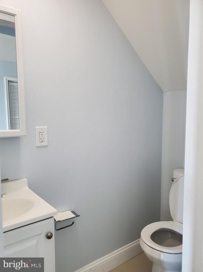 Building Photo - 434 N 9th St