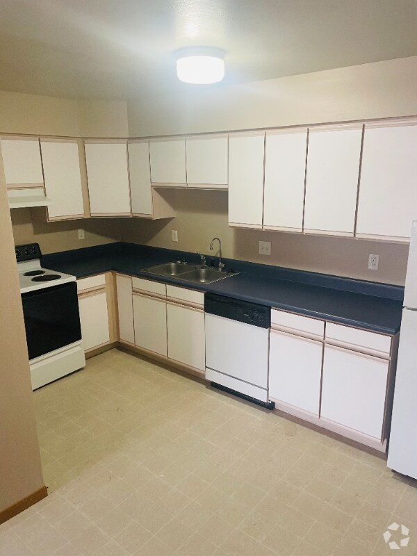 Apartments For Rent in Mapleton, IA with Washer & Dryer 1 Rentals