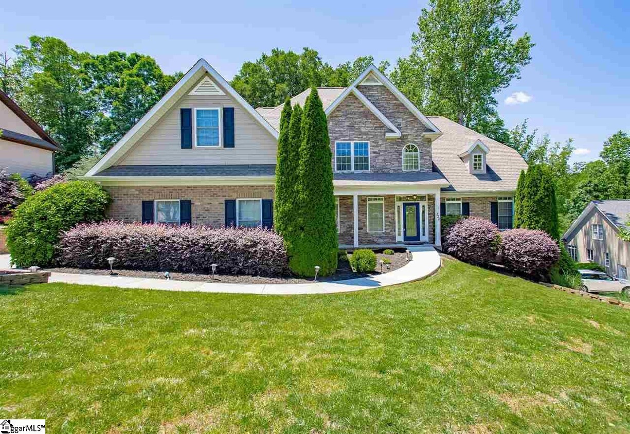 Primary Photo - 132 Walnut Creek Way