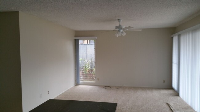 Foto del edificio - 1219-1219 Kuokoa St