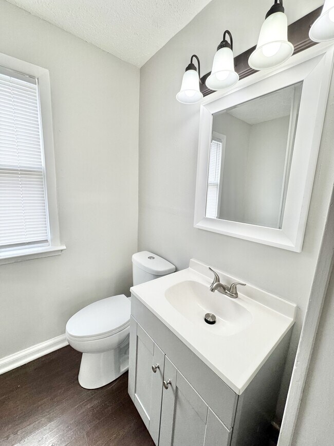 Foto del edificio - 2629 E Victory Ct