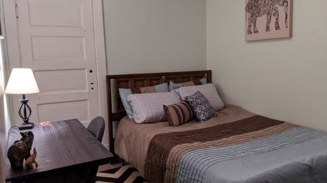 Building Photo - 150 12th St