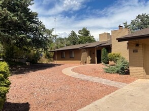 Building Photo - 470 Last Wagon Dr