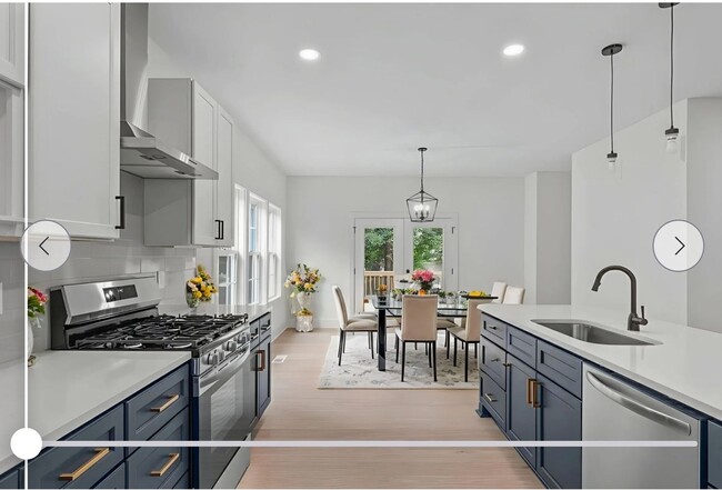 Foto del edificio - 229 Hickory Glen Ln