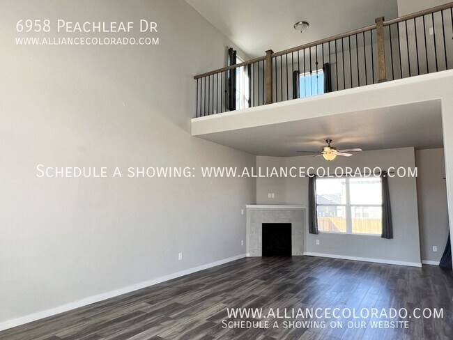 Building Photo - 6958 Peachleaf Dr