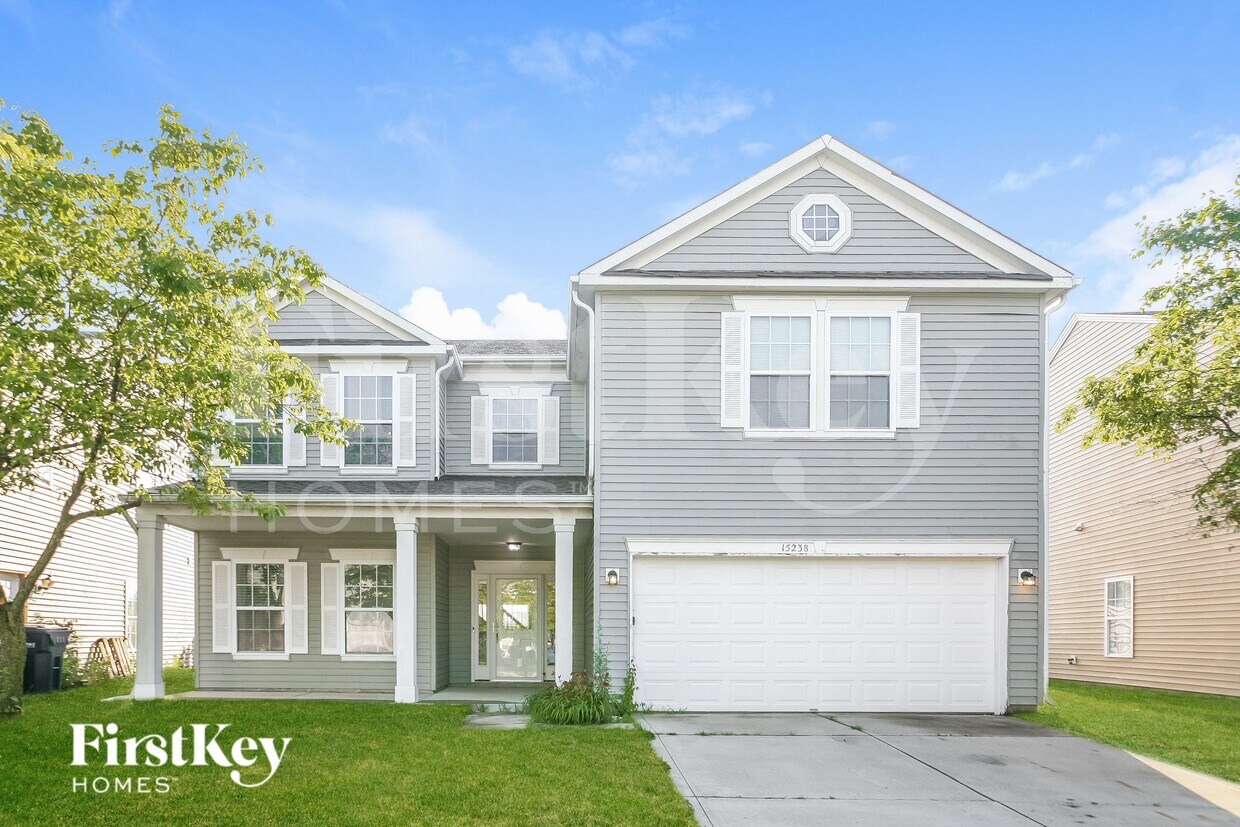 Foto principal - 15238 Radiance Dr