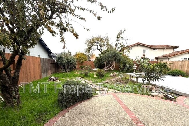 Foto del edificio - 2 Polvadera Ct