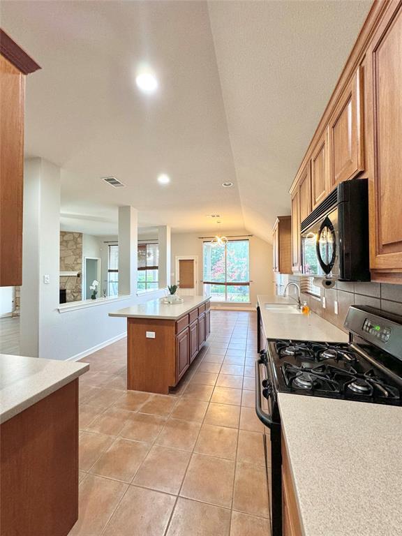 Building Photo - 13809 Field Spar Dr