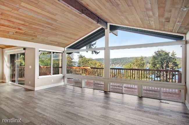 Building Photo - 4 br, 4 bath House - 6607 109th Pl SE