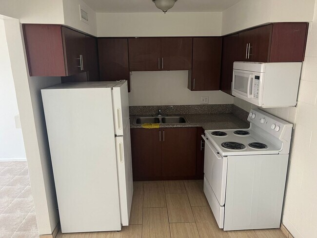 Foto del edificio - 2BED & 1BATH