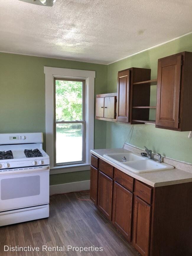 Foto del edificio - 2 br, 1 bath House - 810 N 400 W